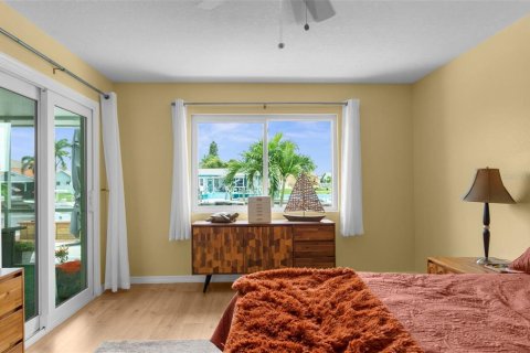 House in Hudson, Florida 3 bedrooms, 133.22 sq.m. № 1843844 - photo 17