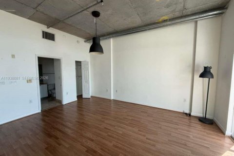 Снять в аренду кондоминиум в Холливуд, Флорида 68.56м2, № 1998468 - фото 6