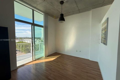 Снять в аренду кондоминиум в Холливуд, Флорида 68.56м2, № 1998468 - фото 5