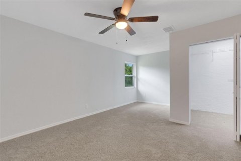 Casa en venta en Port Charlotte, Florida, 3 dormitorios, 165.37 m2 № 1911816 - foto 29