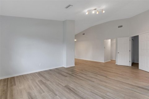 Casa en venta en Port Charlotte, Florida, 3 dormitorios, 165.37 m2 № 1911816 - foto 16