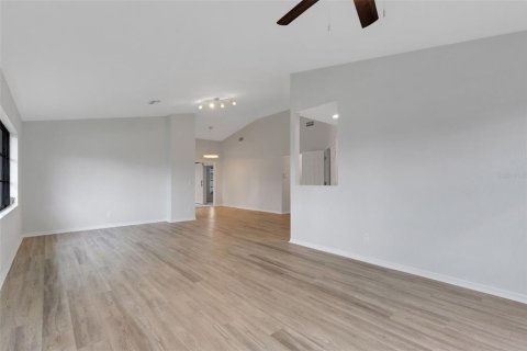 Casa en venta en Port Charlotte, Florida, 3 dormitorios, 165.37 m2 № 1911816 - foto 17