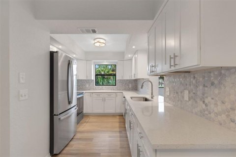 Casa en venta en Port Charlotte, Florida, 3 dormitorios, 165.37 m2 № 1911816 - foto 9