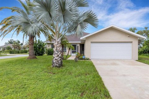 Casa en venta en Port Charlotte, Florida, 3 dormitorios, 165.37 m2 № 1911816 - foto 1