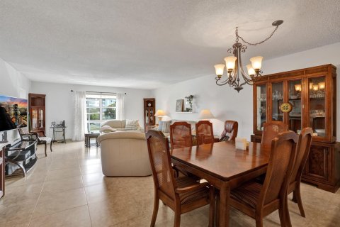 Condominio en venta en Lauderhill, Florida, 2 dormitorios, 110.09 m2 № 2245511 - foto 15