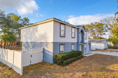 Villa ou maison à vendre à Spring Hill, Floride: 4 chambres, 205.78 m2 № 2212715 - photo 4