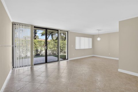 Adosado en venta en Plantation, Florida, 3 dormitorios, 144.65 m2 № 1987352 - foto 5