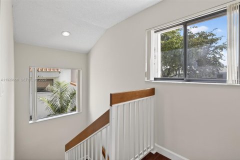 Adosado en venta en Plantation, Florida, 3 dormitorios, 144.65 m2 № 1987352 - foto 18