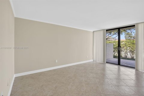 Adosado en venta en Plantation, Florida, 3 dormitorios, 144.65 m2 № 1987352 - foto 4