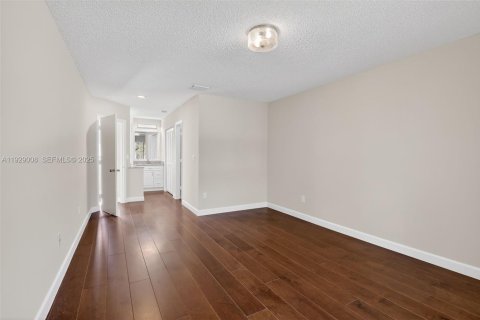 Adosado en venta en Plantation, Florida, 3 dormitorios, 144.65 m2 № 1987352 - foto 22