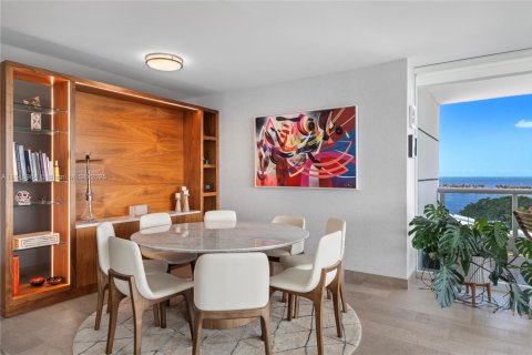 Copropriété à vendre à Miami, Floride: 2 chambres, 157.93 m2 № 1857059 - photo 9