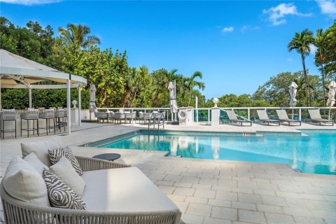Copropriété à vendre à Miami, Floride: 2 chambres, 157.93 m2 № 1857059 - photo 27