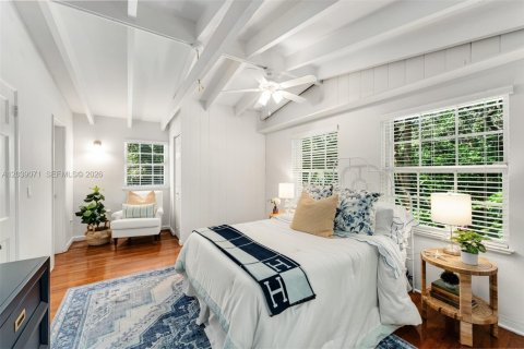 Villa ou maison à vendre à Pinecrest, Floride: 4 chambres, 293.85 m2 № 2265736 - photo 12