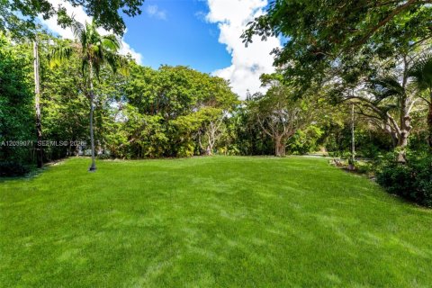 Villa ou maison à vendre à Pinecrest, Floride: 4 chambres, 293.85 m2 № 2265736 - photo 19