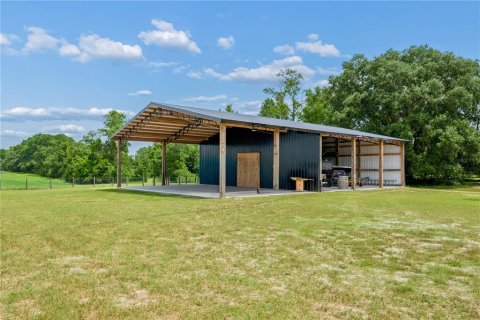House in Bell, Florida 3 bedrooms, 202.16 sq.m. № 2287289 - photo 26