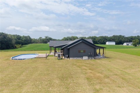 House in Bell, Florida 3 bedrooms, 202.16 sq.m. № 2287289 - photo 30