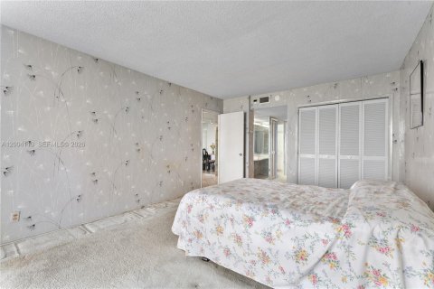 Condo in Pompano Beach, Florida, 1 bedroom  № 2068781 - photo 8