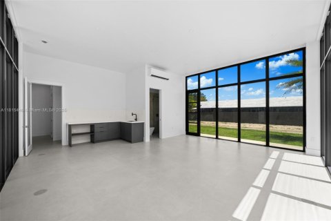 House in Homestead, Florida 4 bedrooms, 246.93 sq.m. № 1766917 - photo 16