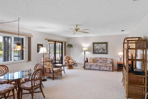 Casa en venta en Leesburg, Florida, 2 dormitorios, 164.9 m2 № 1903507 - foto 18