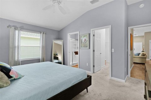 House in The Villages, Florida 2 bedrooms, 117.61 sq.m. № 2220699 - photo 23