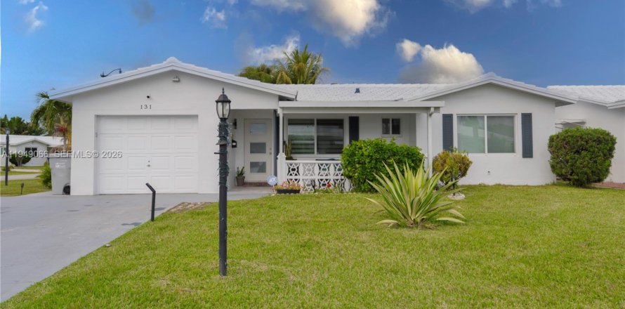 Дом в Помпано-Бич, Флорида 2 спальни, 123.65м2 № 2006017