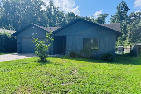 House in Gainesville, Florida 3 bedrooms, 138.24 sq.m. № 1847140 - photo 1