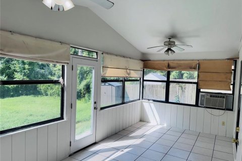 House in Gainesville, Florida 3 bedrooms, 138.24 sq.m. № 1847140 - photo 12