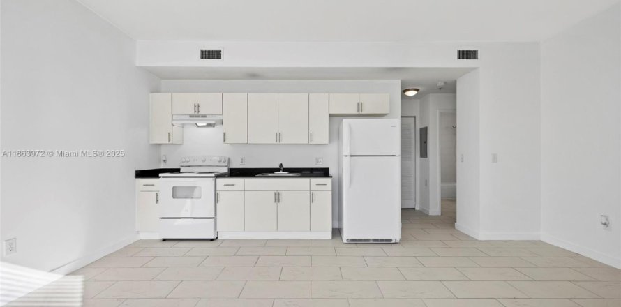 Appartement à Hialeah, Floride 1 chambre, 74.32 m2 № 1891769