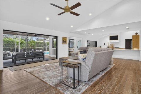 Villa ou maison à vendre à Clearwater, Floride: 4 chambres, 293.01 m2 № 2294898 - photo 21