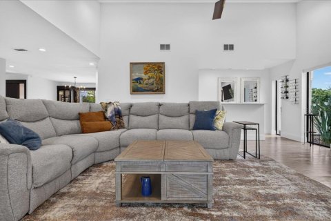 Villa ou maison à vendre à Clearwater, Floride: 4 chambres, 293.01 m2 № 2294898 - photo 22