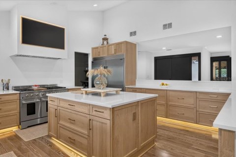 Villa ou maison à vendre à Clearwater, Floride: 4 chambres, 293.01 m2 № 2294898 - photo 11