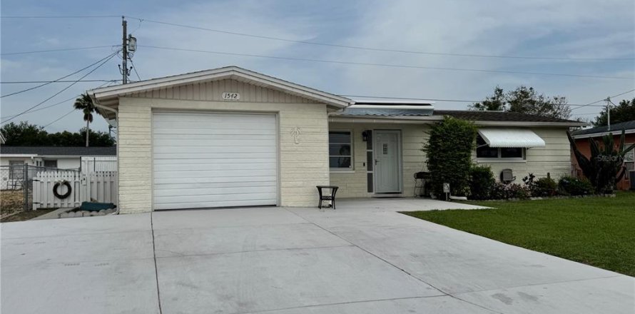 Casa en Holiday, Florida 2 dormitorios, 110.37 m2 № 1679001