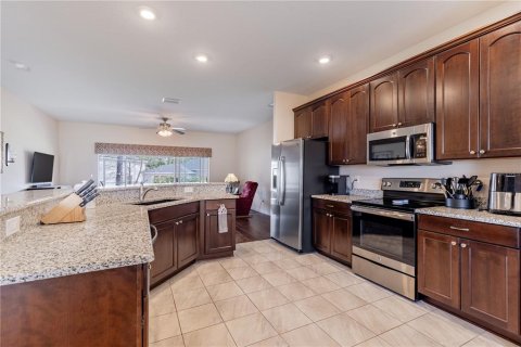 House in Leesburg, Florida 3 bedrooms, 159.14 sq.m. № 2110313 - photo 8