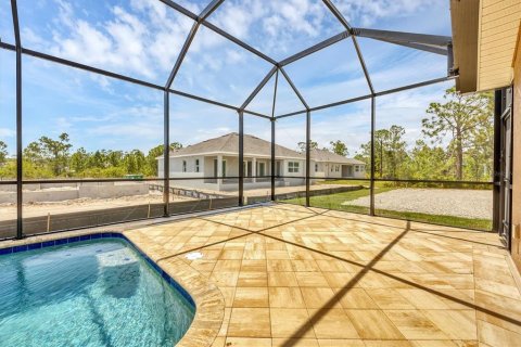 House in Port Charlotte, Florida 4 bedrooms, 233.37 sq.m. № 2420383 - photo 30