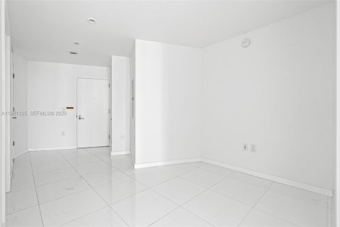 Купить кондоминиум в Майами, Флорида 1 спальня, 94.57м2, № 2045081 - фото 11