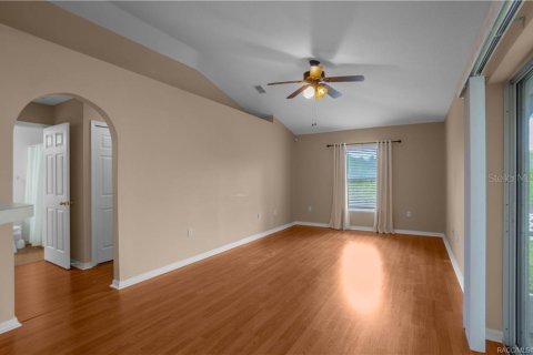 Villa ou maison à vendre à Beverly Hills, Floride: 3 chambres, 142.6 m2 № 2214734 - photo 11