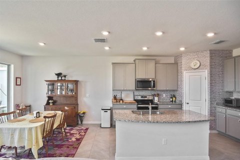 House in Bradenton, Florida 4 bedrooms, 256.04 sq.m. № 1802393 - photo 23