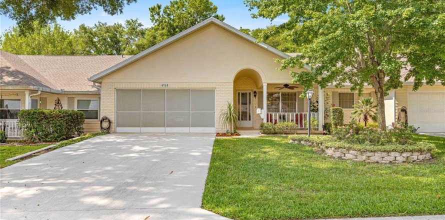 Casa en Ocala, Florida 2 dormitorios, 137.5 m2 № 1687532