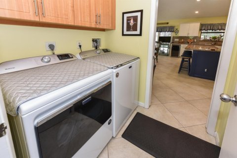 House in Delray Beach, Florida 2 bedrooms, 190.64 sq.m. № 2171609 - photo 27