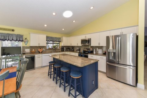 House in Delray Beach, Florida 2 bedrooms, 190.64 sq.m. № 2171609 - photo 2