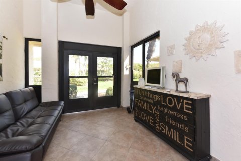 House in Delray Beach, Florida 2 bedrooms, 190.64 sq.m. № 2171609 - photo 7