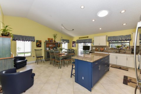House in Delray Beach, Florida 2 bedrooms, 190.64 sq.m. № 2171609 - photo 6