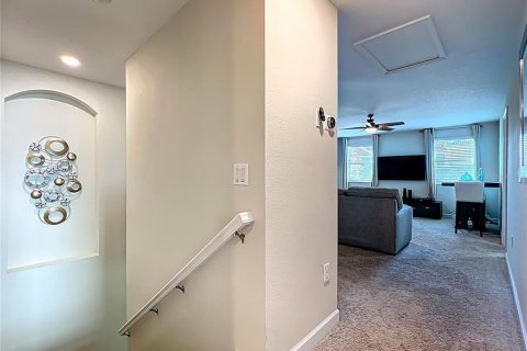 Casa en venta en Davenport, Florida, 6 dormitorios, 284.56 m2 № 1733388 - foto 24