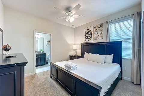 Casa en venta en Davenport, Florida, 6 dormitorios, 284.56 m2 № 1733388 - foto 20