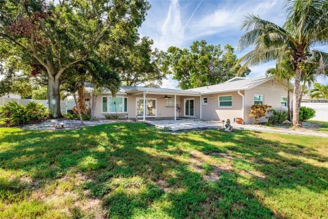 Casa en alquiler en Saint Petersburg, Florida, 4 dormitorios, 143.63 m2 № 1883326 - foto 21