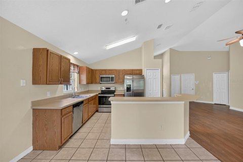Villa ou maison à vendre à Orange City, Floride: 3 chambres, 137.22 m2 № 2314253 - photo 8