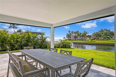 Villa ou maison à vendre à Saint Petersburg, Floride: 4 chambres, 158.21 m2 № 1902892 - photo 7