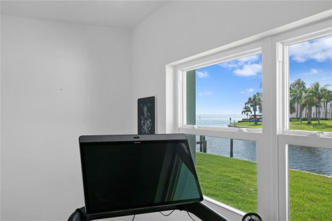 Villa ou maison à vendre à Saint Petersburg, Floride: 4 chambres, 158.21 m2 № 1902892 - photo 28