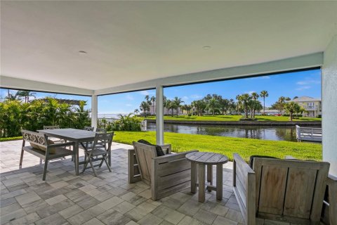 Villa ou maison à vendre à Saint Petersburg, Floride: 4 chambres, 158.21 m2 № 1902892 - photo 30
