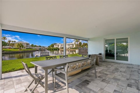Villa ou maison à vendre à Saint Petersburg, Floride: 4 chambres, 158.21 m2 № 1902892 - photo 5